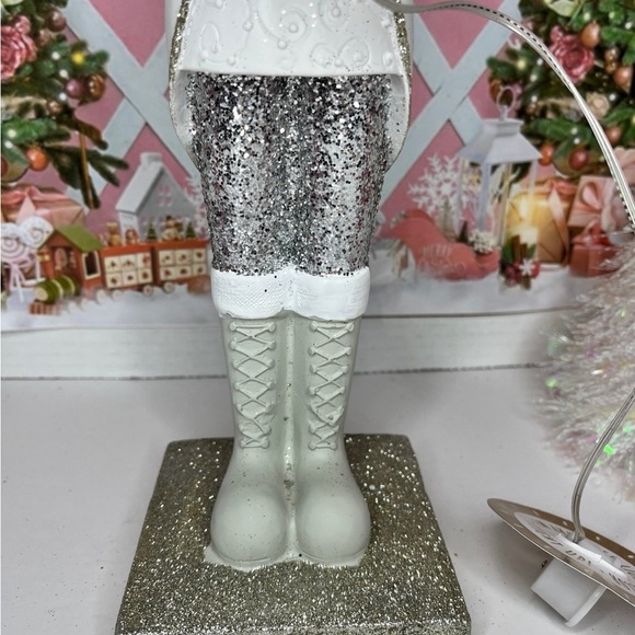 ❤️Light up LED Nutcracker - Picture 3 of 4